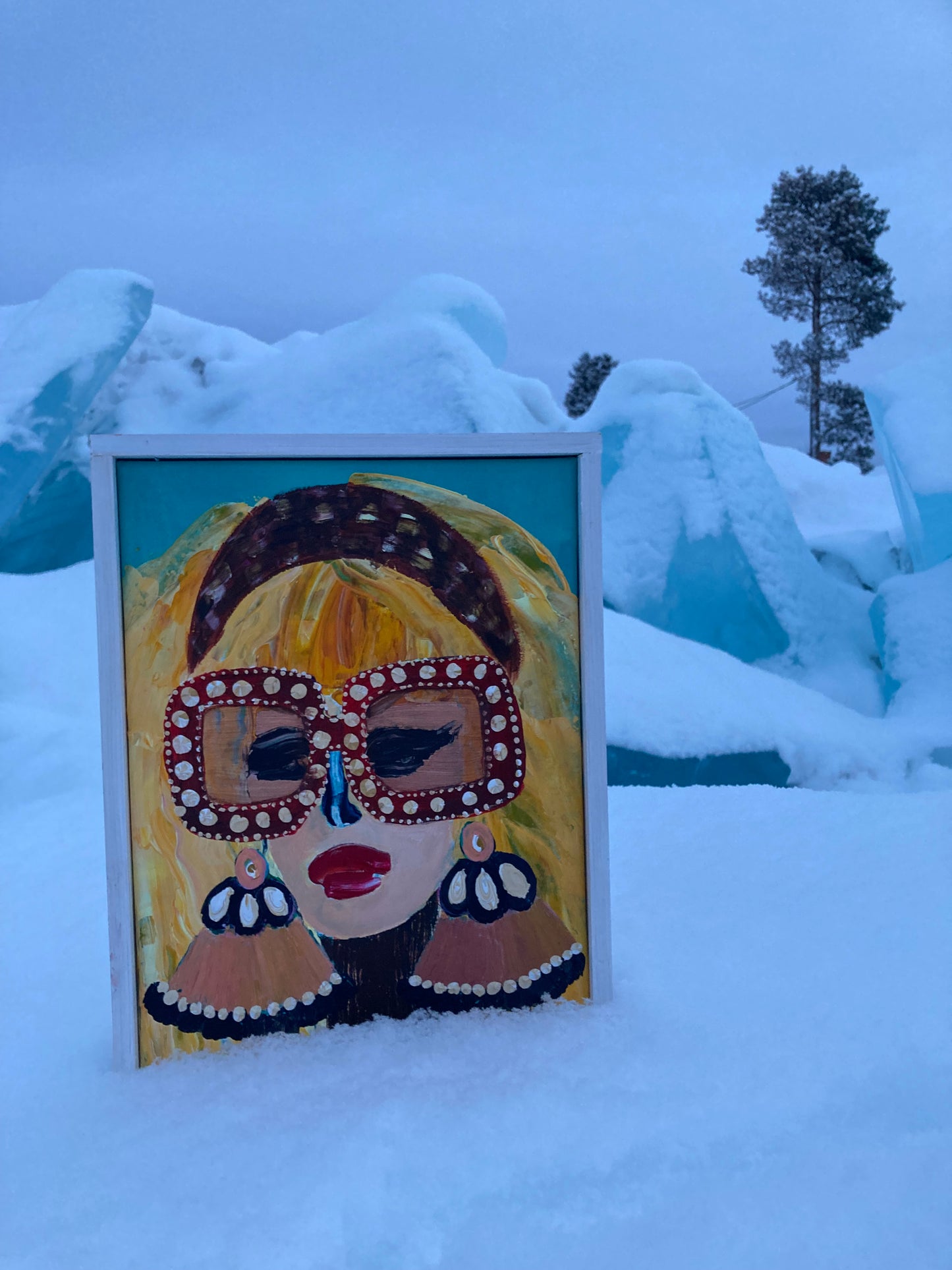 Dam på besök på Ice Hotel